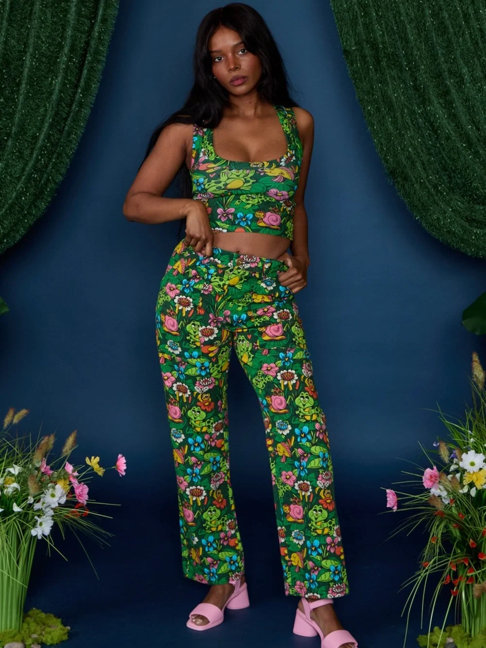 NWOT! Big Bud Press WORK PANTS in POND PARTY Print - Picture 3 of 12